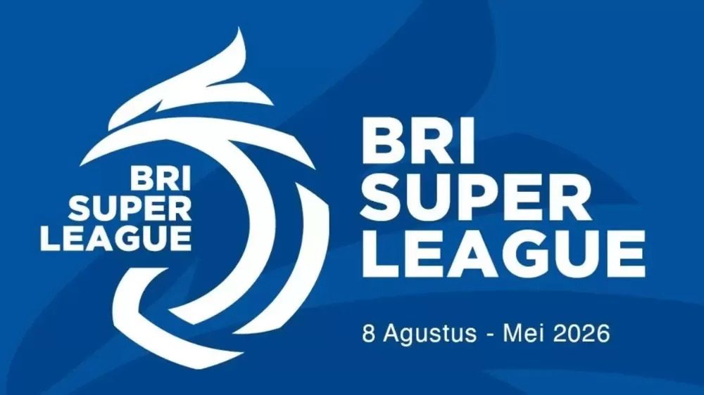 Logo resmi BRI Liga 1 / BRI Super League Musim 2025/2026 dengan warna biru dan putih, mencantumkan periode kompetisi 8 Agustus - Mei 2026.